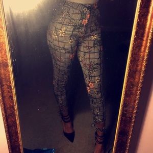 Floral print pants